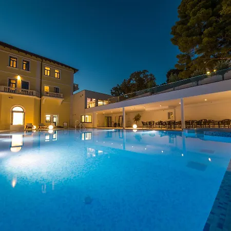 Szálloda Boutique Esplanade (adults Only) 4*