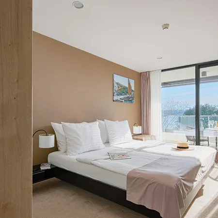 Boutique Esplanade 4*