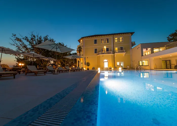 Boutique Esplanade (adults Only)