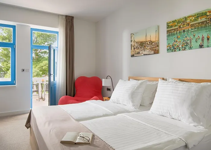 Boutique Esplanade (adults Only)