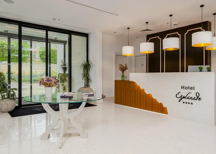 Boutique Esplanade (adults Only)