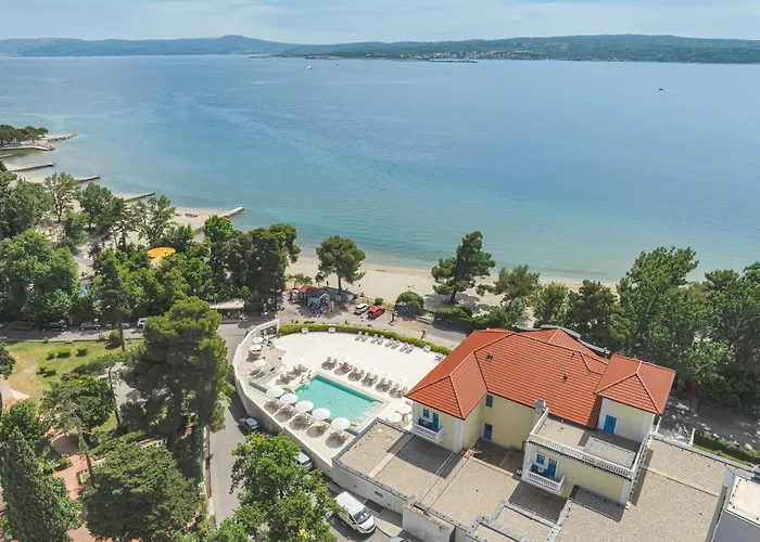 Boutique Esplanade (adults Only) Hotel